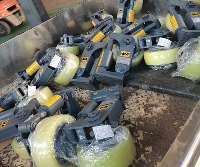 山東礦安重工一批滾輪罐耳發往新黑龍江雞西